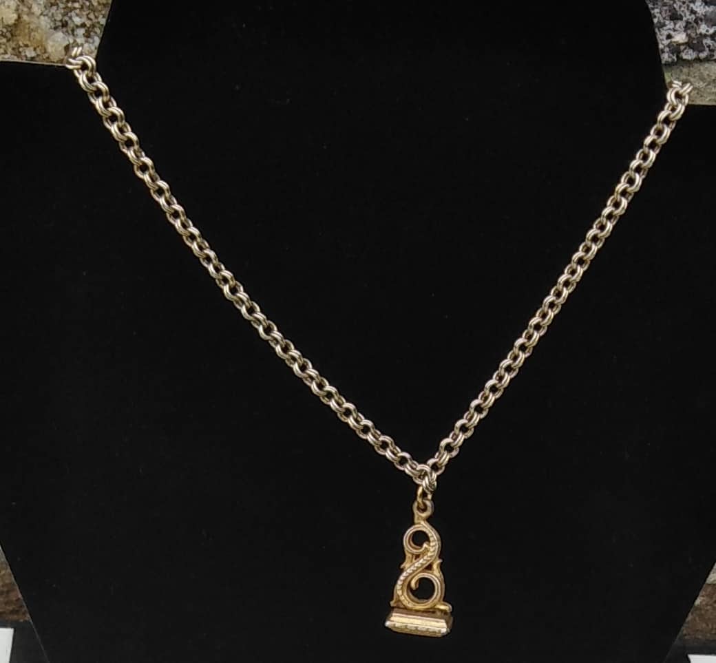 Vintage Long-Line Fob Pendant Necklace – 29" Plated Chain with Faux Green Stone